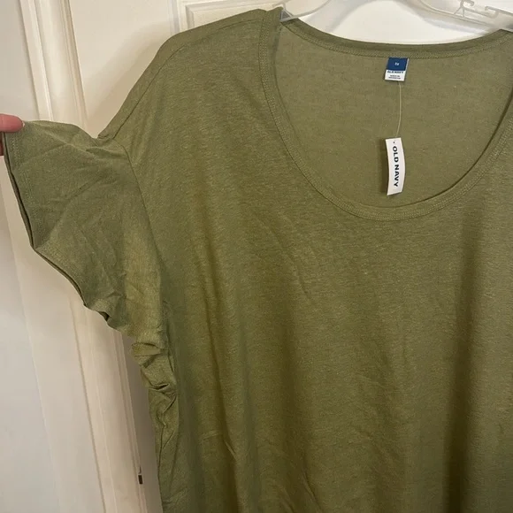 Old Navy - linen blend tee NWT - Picture 2 of 2